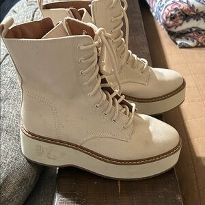 Stylish Cream Lace-Up Platform Boots